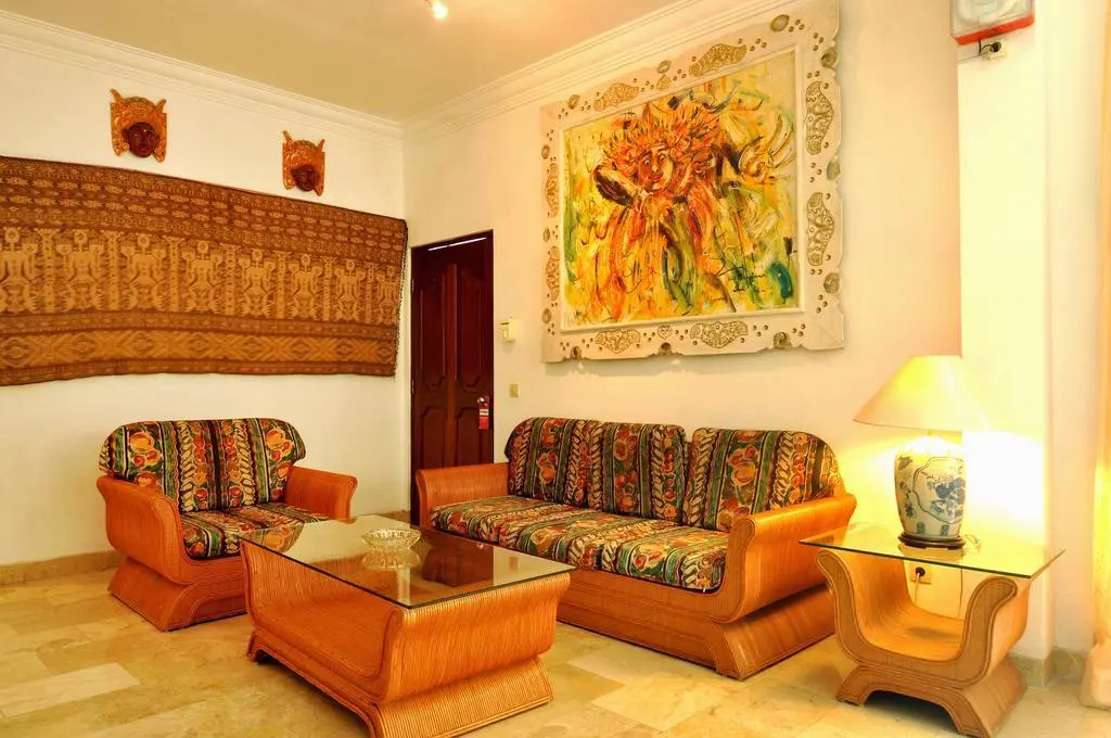 Sari Bunga Hotel - Legian, walking distance to Legian Beach