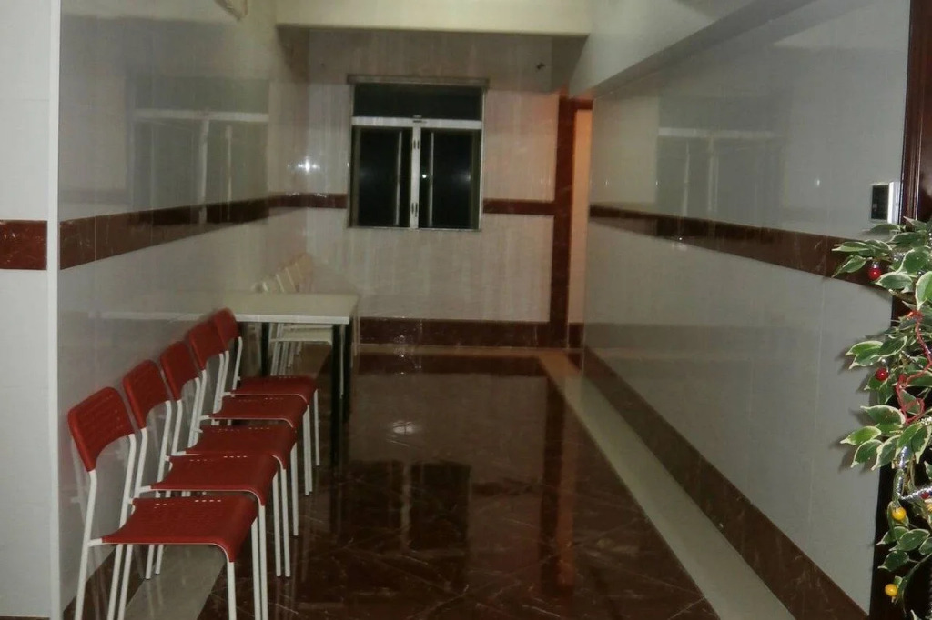 Delta Lounge