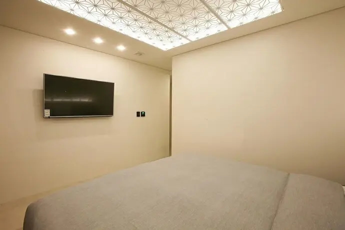 Sincheon Lavieen Hotel