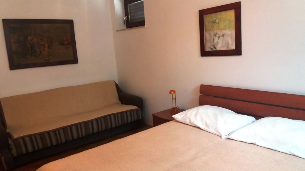 Apartments Nadica