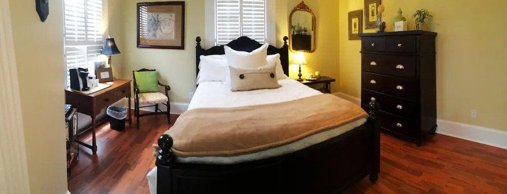Trowell Historic Inn