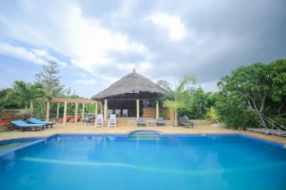 African Huts Villas