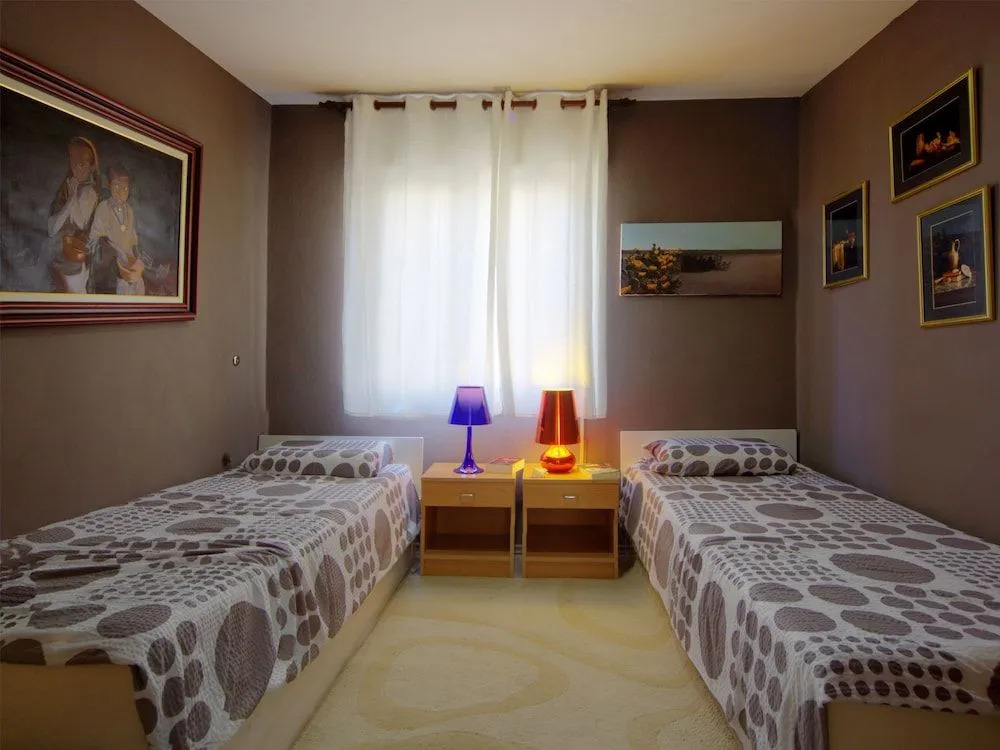 Art Apartment