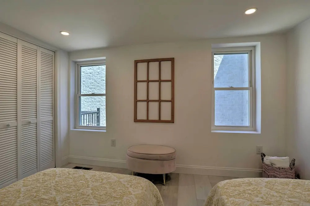 Upscale + Unique Townhome in University City!