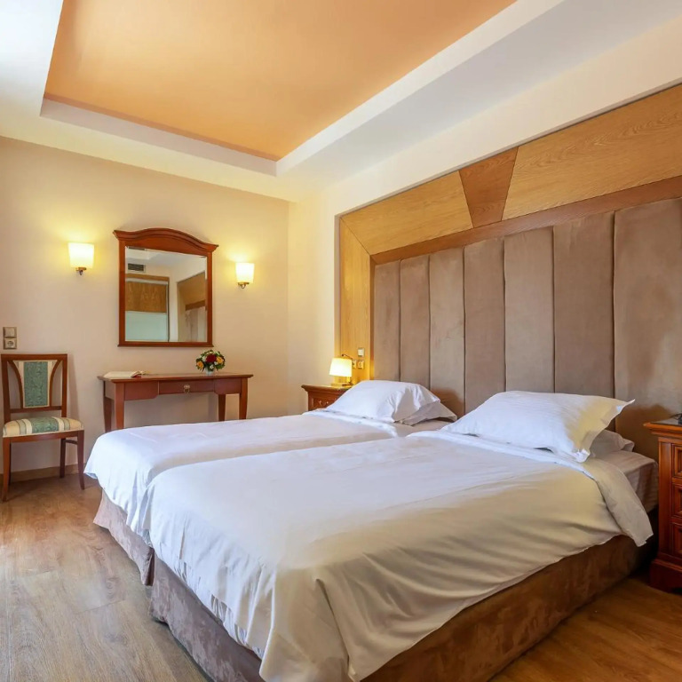 Oasis Hotel Apartments