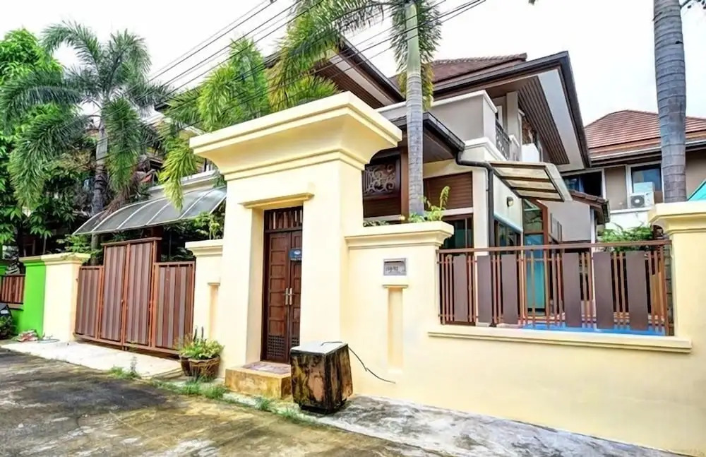 Baan Aroonpat