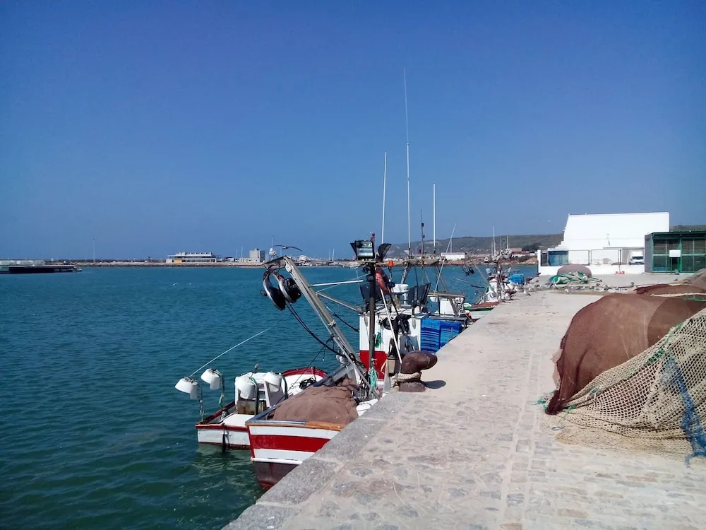Villa Malyma Zahora - Beach Front Sea View