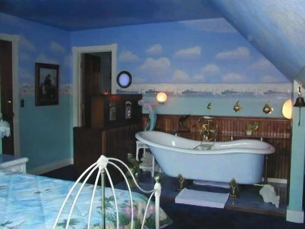 Robin's Nest Inn