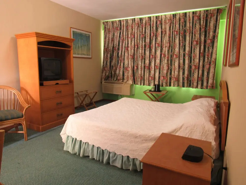 Hotel Perichis