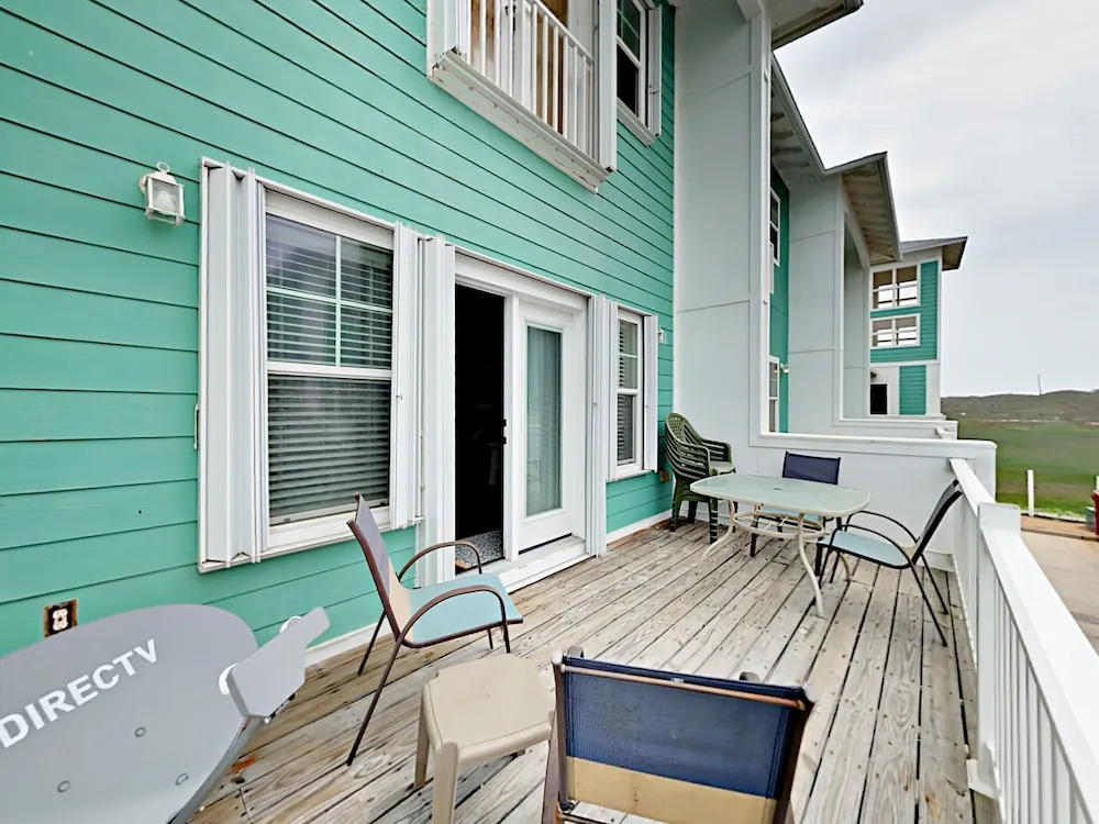 Coconutties - Three Bedroom Condo