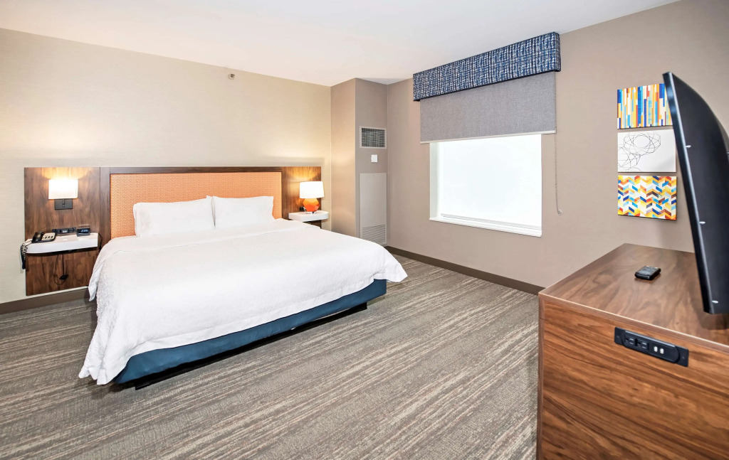 Hampton Inn by Hilton Ottawa Airport