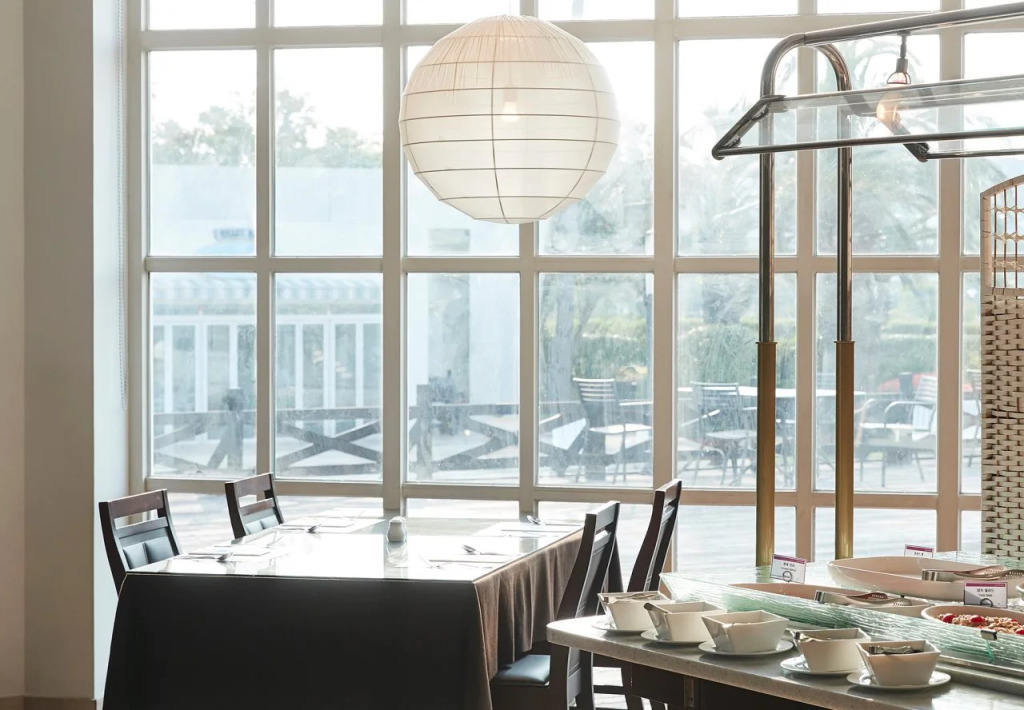 The Suites Hotel Jeju