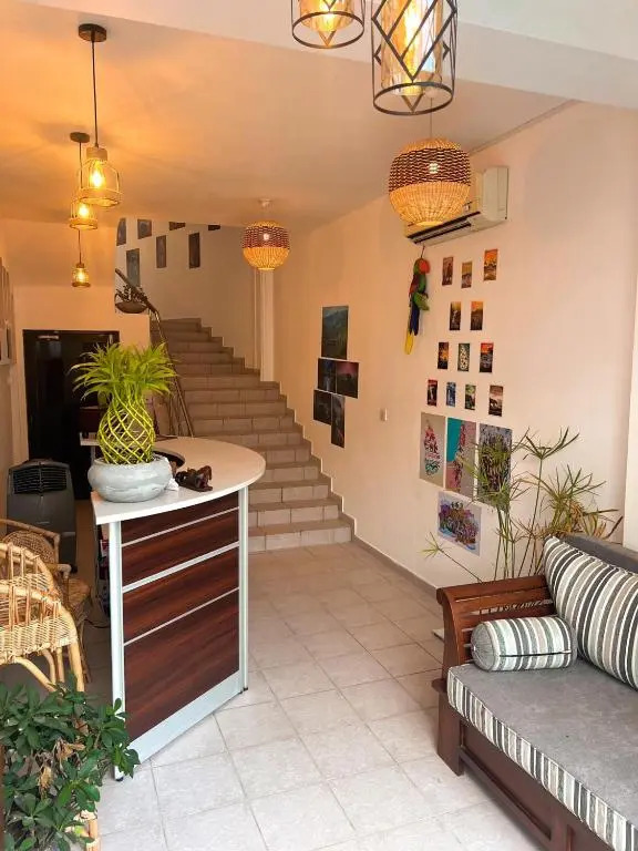 Hummus Hostel Hikkaduwa