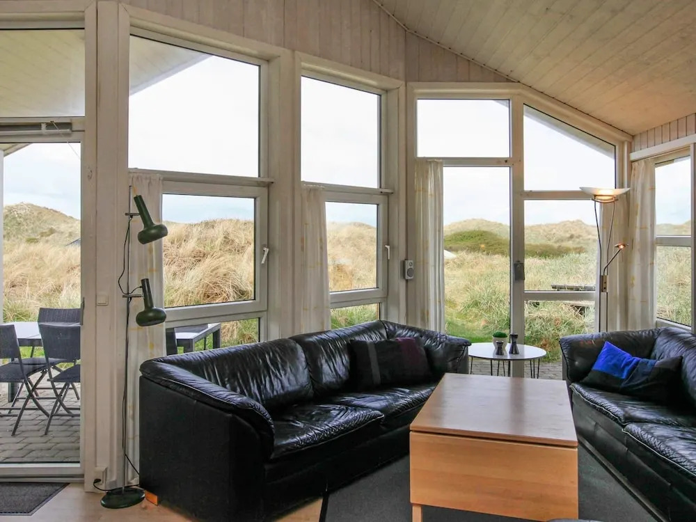 10 Person Holiday Home in Lokken