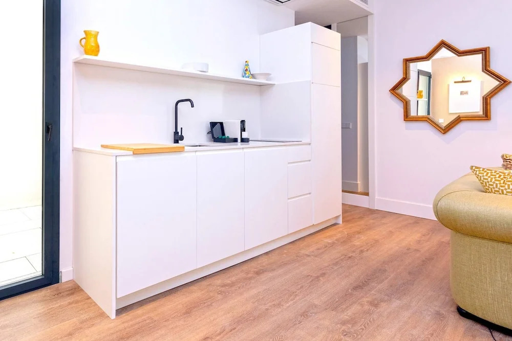Luxury 1bd Near Torre del Oro Betis V
