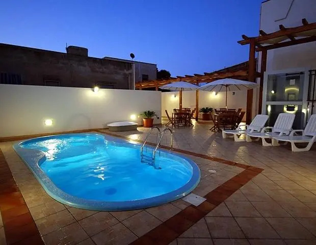 Hotel Altamarea