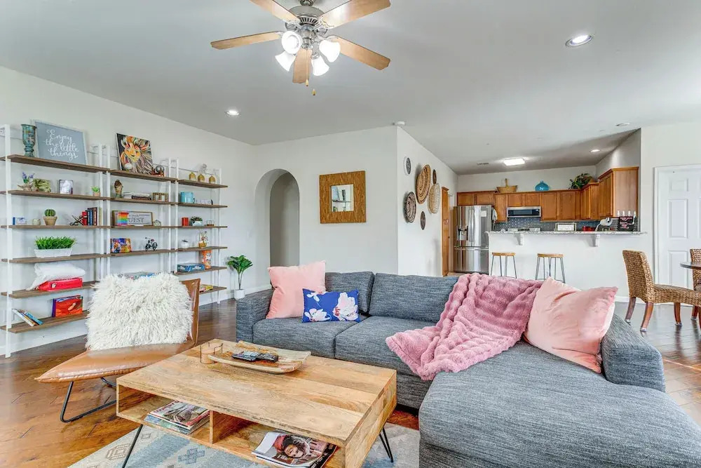 Private Patio + Yard: Home By Tinker & Hospitals!