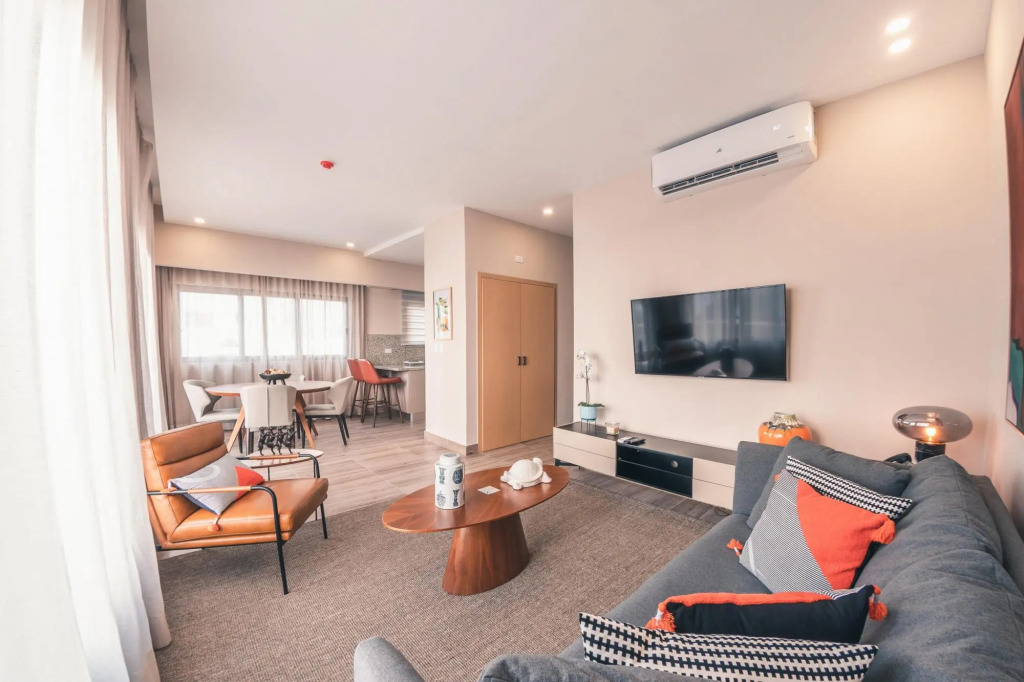Flat in Piantini With Breakfast Included 302