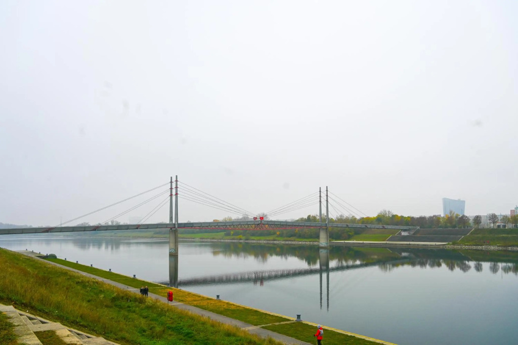 Highlight Suite Danube Canal