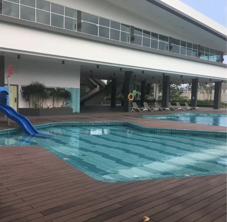 Hom Villa 16-25 pax