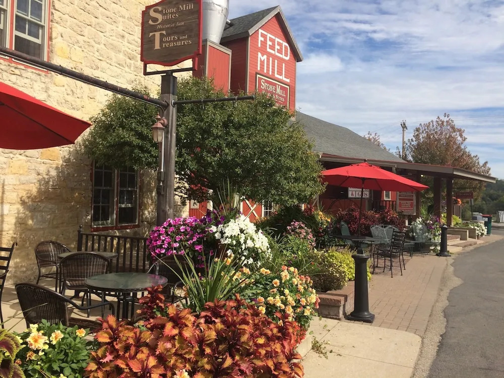 Stone Mill Hotel & Suites