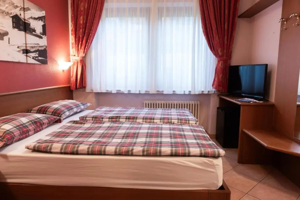 Hotel Garni Rin Da Rin