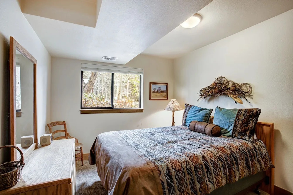 Village Point 308