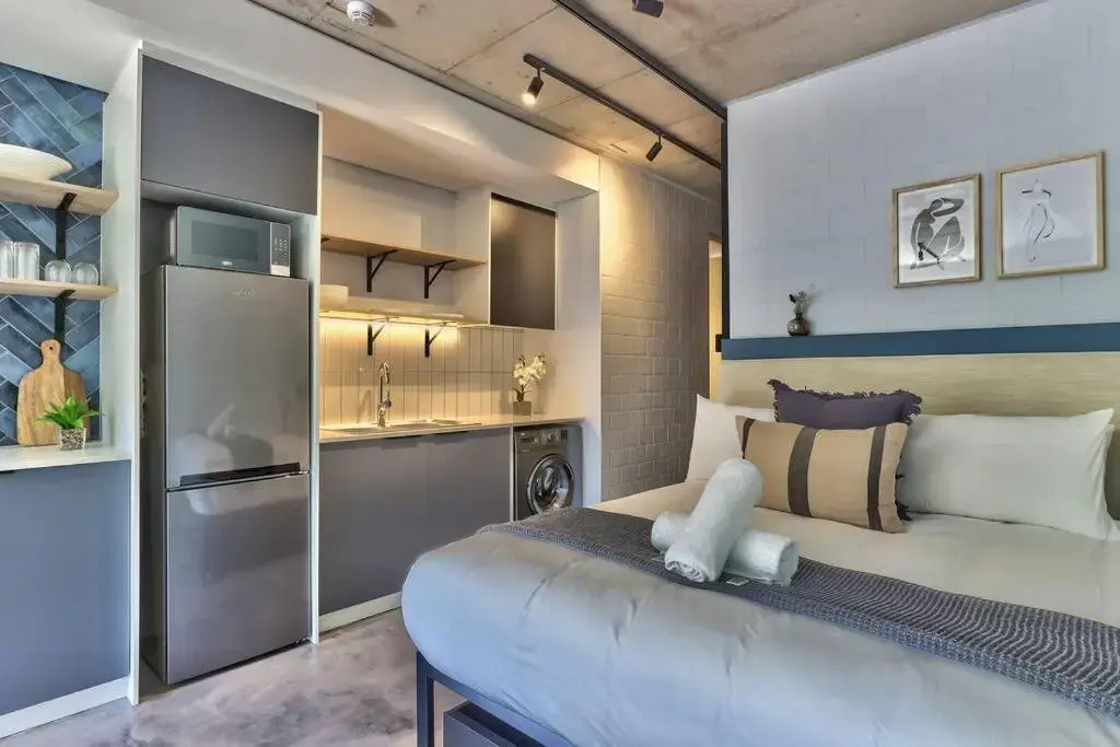 Ideal work from home,studio in new development!