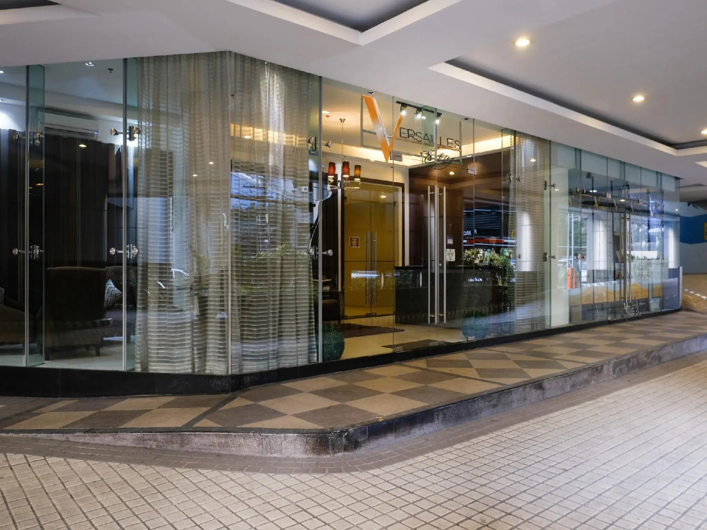 Versailles Stay at One Central Residences