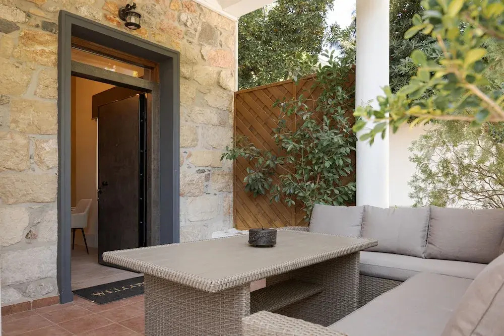 Elaia House Glyfada
