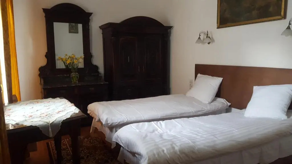 Room in An Old House
