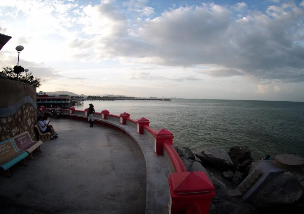 Jetty Huahin Hostel