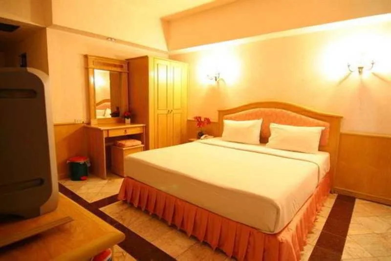13 Coins Resort Bang Na