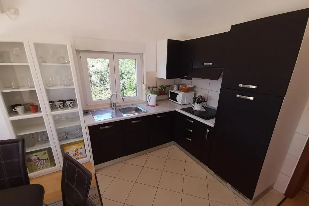 Apartment 3 Biba 51 pax