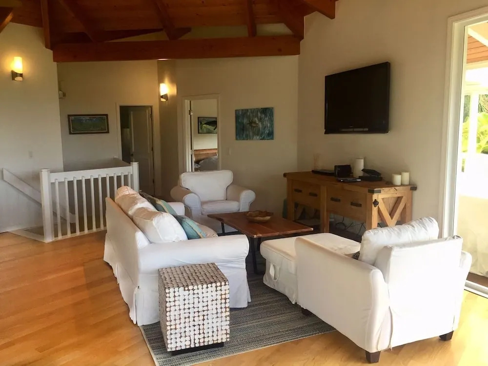 Hana 5 Bedroom Home