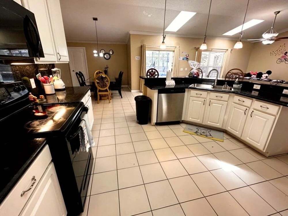 Wow! Themed Home 4 Bd Pool 12 Miles To Disney 4 Bedroom Villa by Redawning