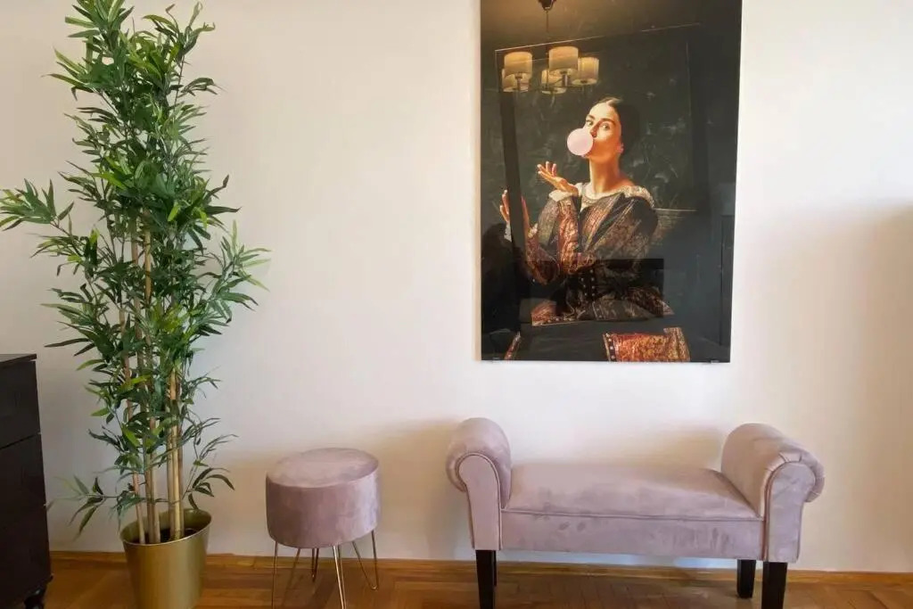 New Luxury Flat in front of the Parliament at Unirii