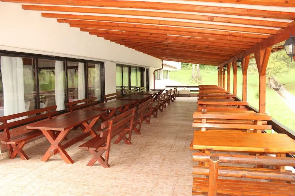 Hotel Mladost