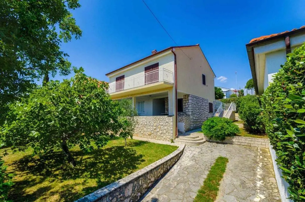 Apartment in Novi Vinodolski 39131