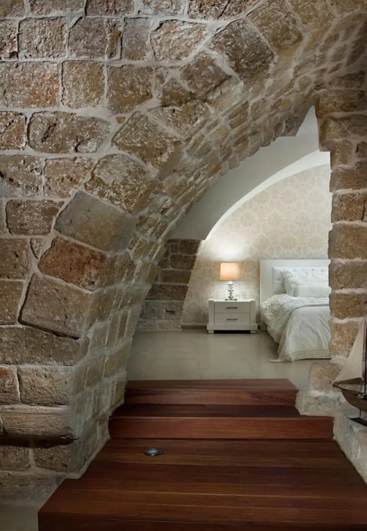 Lighthouse Suite - Acre