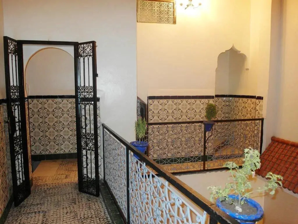 Full Moon Hostel