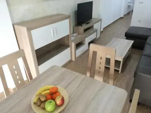 Beach sight 3 bedroom apartment