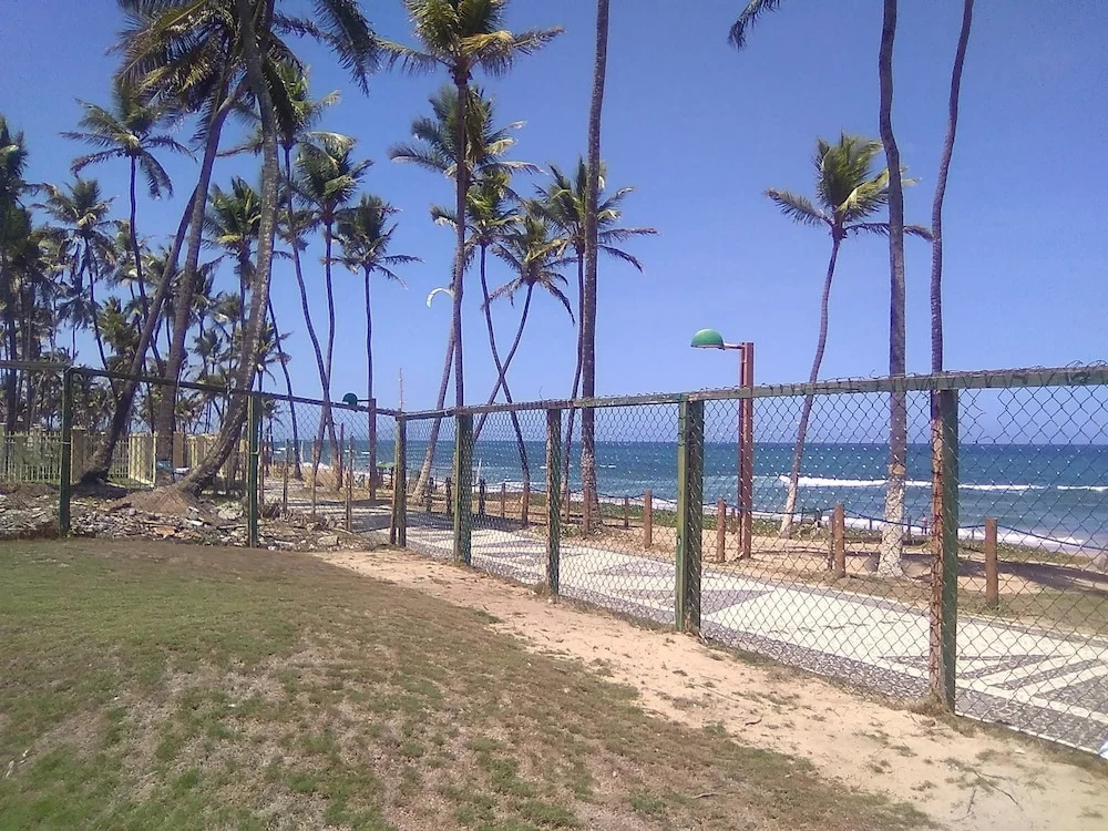 Villa With 5 Bedrooms in Lauro de Freitas, With Wonderful sea View, Pr