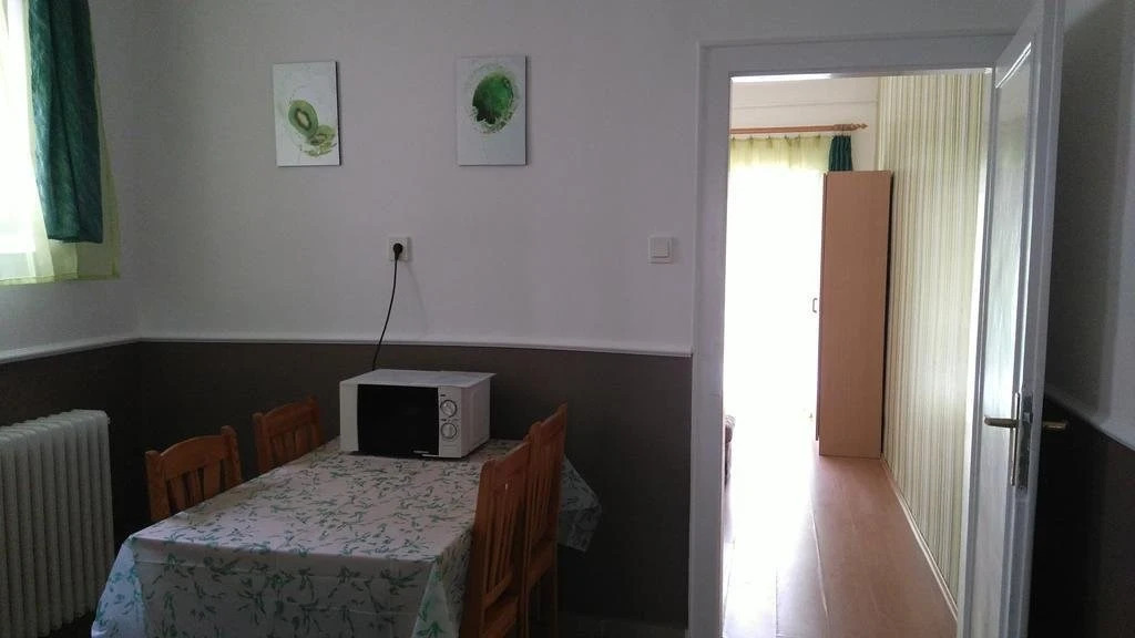 Platán Apartmanház
