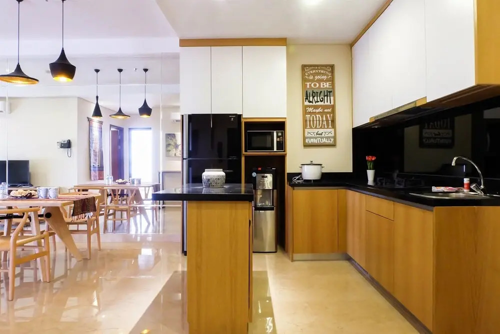 Direct Pool Access Lavenue Apartment