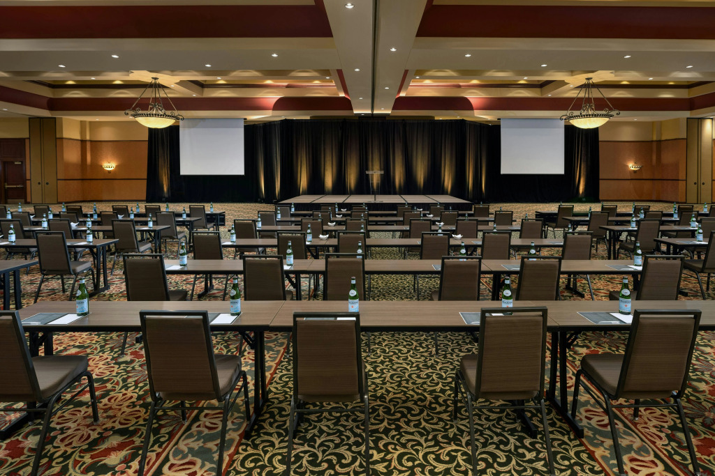 Renaissance Tulsa Hotel & Convention Center