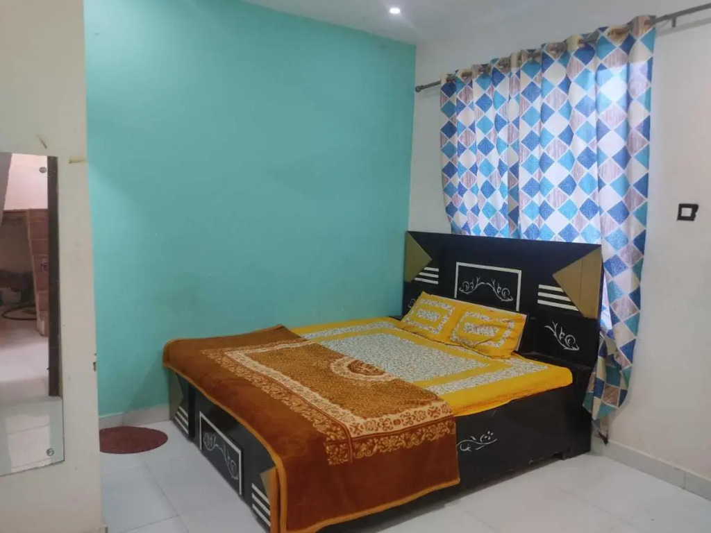 OYO 70386 Panchhi Guest House