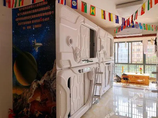 Ganzhou Uncle Li Youth Space Capsule