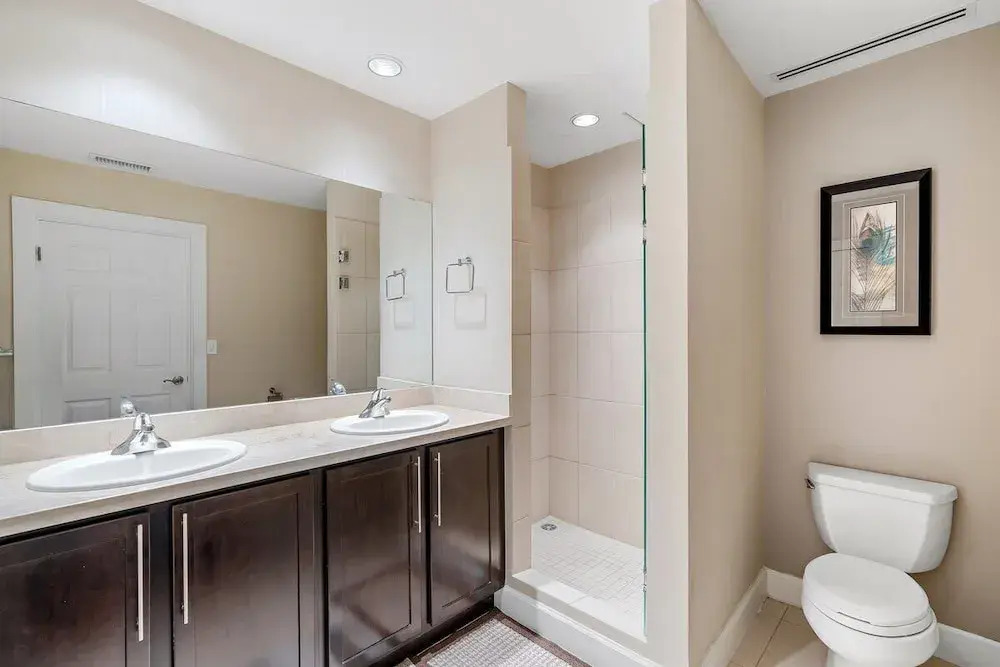 Luxe 3-BD Condo on 2nd Floor Above Pool