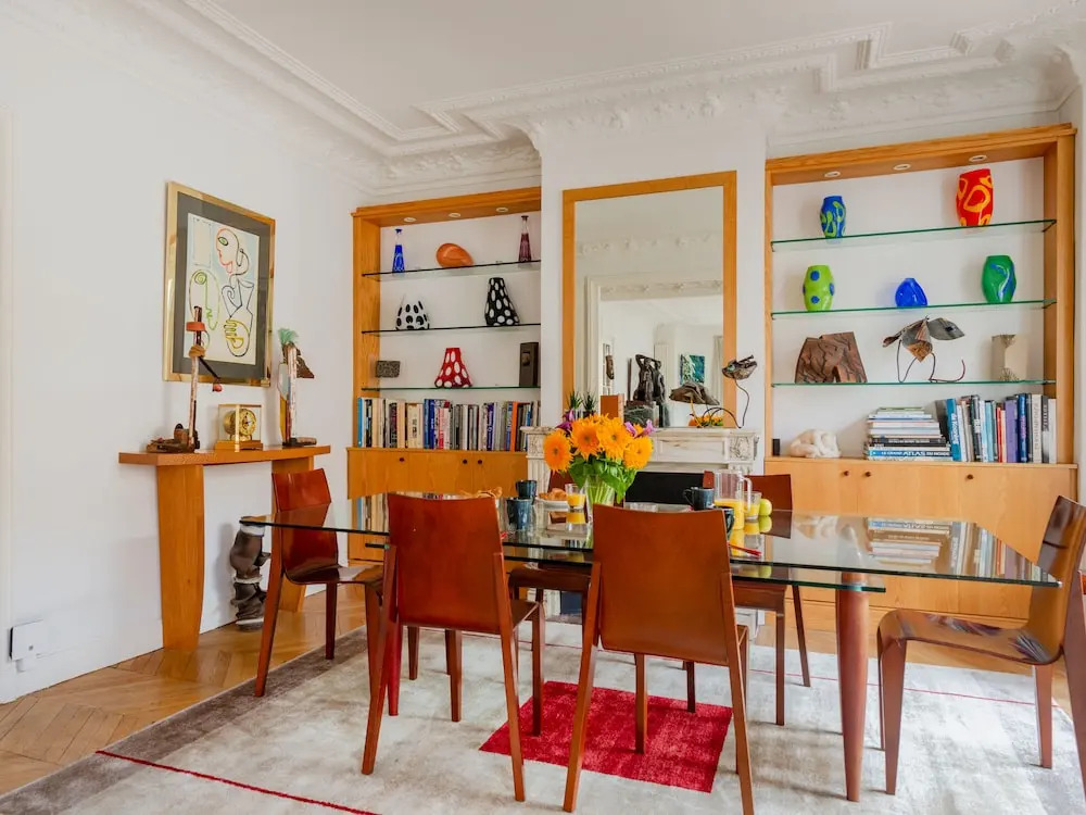 Paris Eugène Design Residence